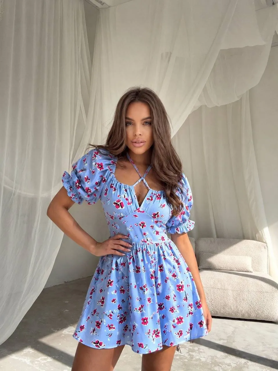 Штапельна квіткова сукня-міді «Flirty Flowers» - Зображення 5